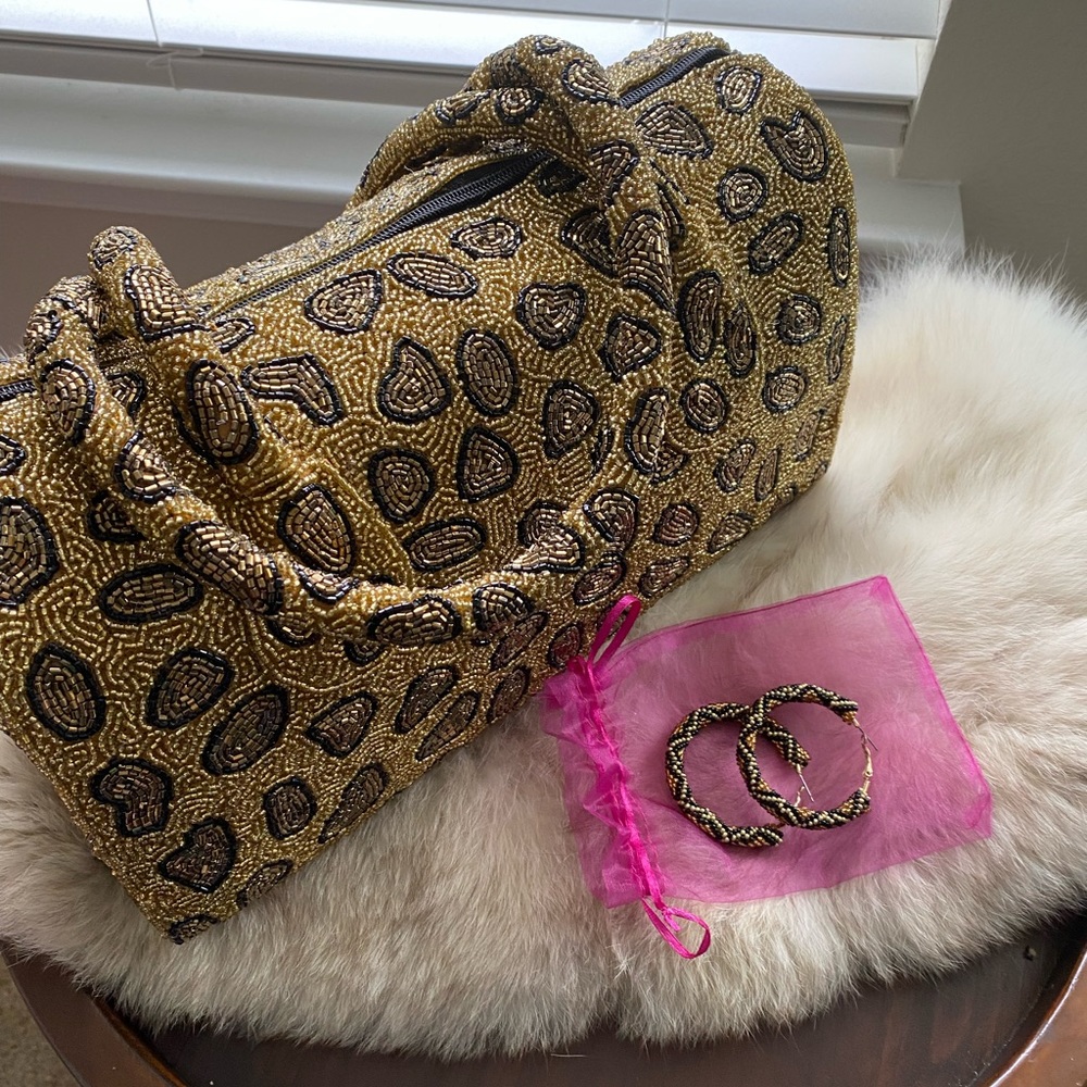 Sassy Jones Jawanda Tribal Beaded Bag.  No earrings!